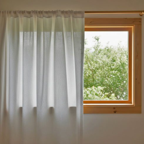 Draperii semi-transparente din bumbac. Un văl de lumină și intimitate