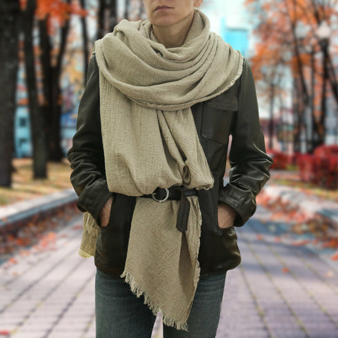 Fular unisex din cânepă moale. Șal moale si elegant