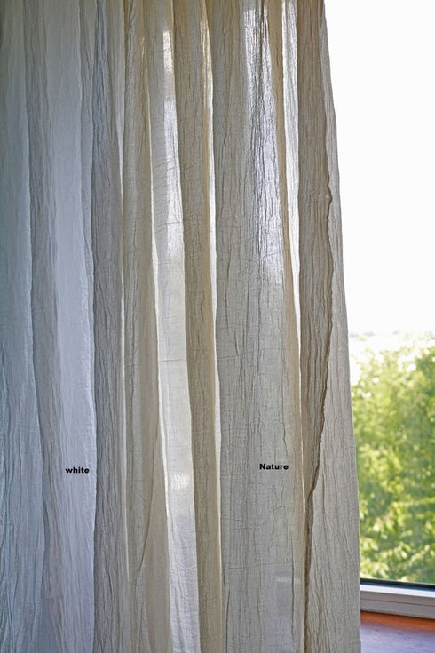 Perdea din panză topită de bumbac sustenabila.