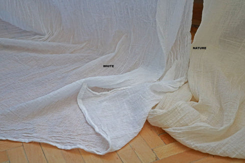 Perdea din panză topită de bumbac sustenabila.