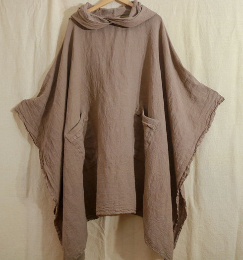 Poncho medieval din țesătură de cânepă. Mantie cu glugă boho.