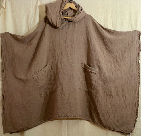 Poncho medieval din țesătură de cânepă. Mantie cu glugă boho.