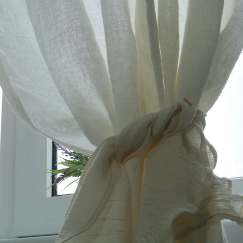 Draperies from IN. Draperies made of natural fabrics.