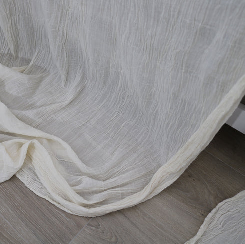 Perdea semi-transparentă din panza topita si in varianta extra-large