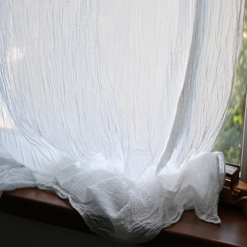 Perdea din panză topită de bumbac sustenabila.